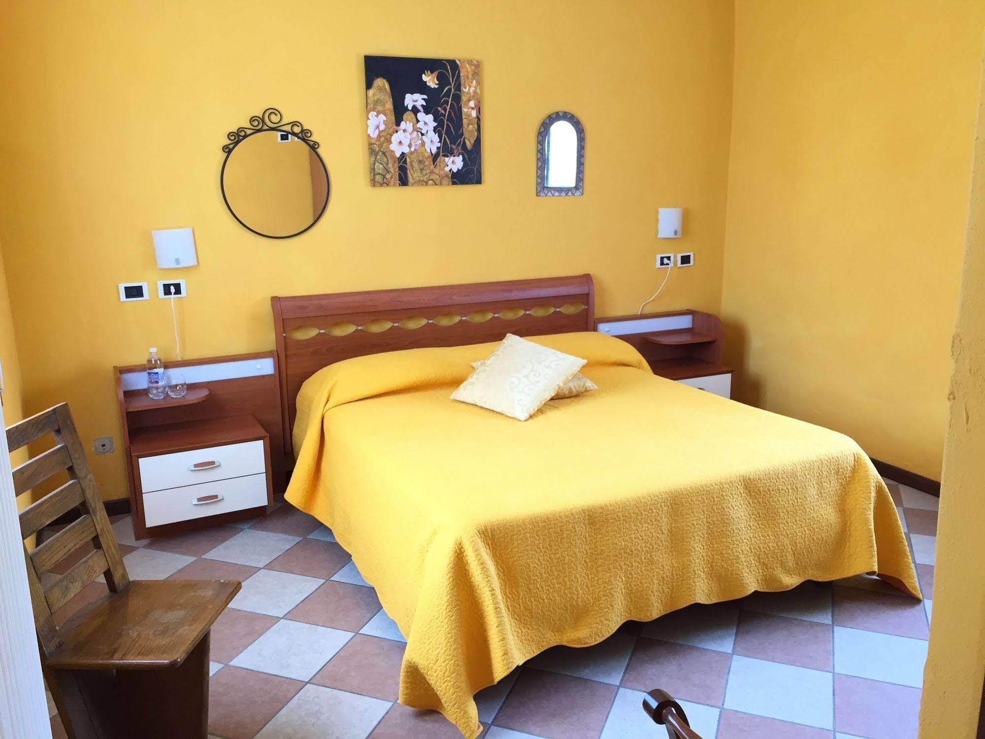 Hotel Villa San Fedele San Fedele Intelvi Exterior photo