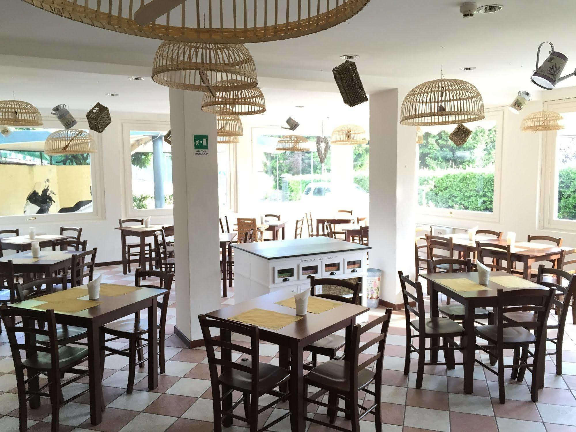 Hotel Villa San Fedele San Fedele Intelvi Exterior photo